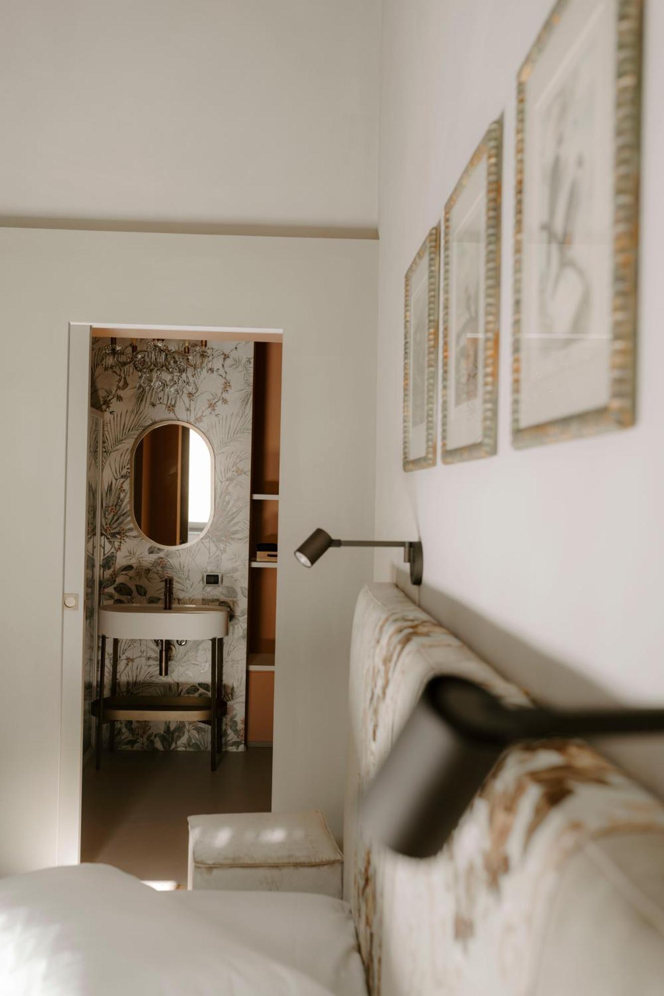 Alma Bed & Breakfast Alba  Buitenkant foto